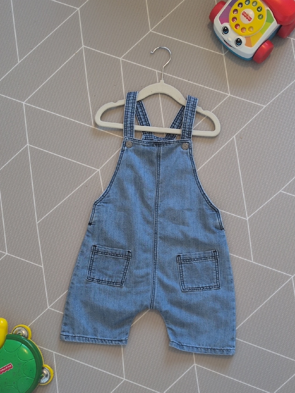 H&M - Size 2 - Light Blue Kids Denim Short Overalls